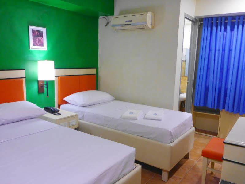 Usda Dormitory Hotel Cebu Exteriér fotografie